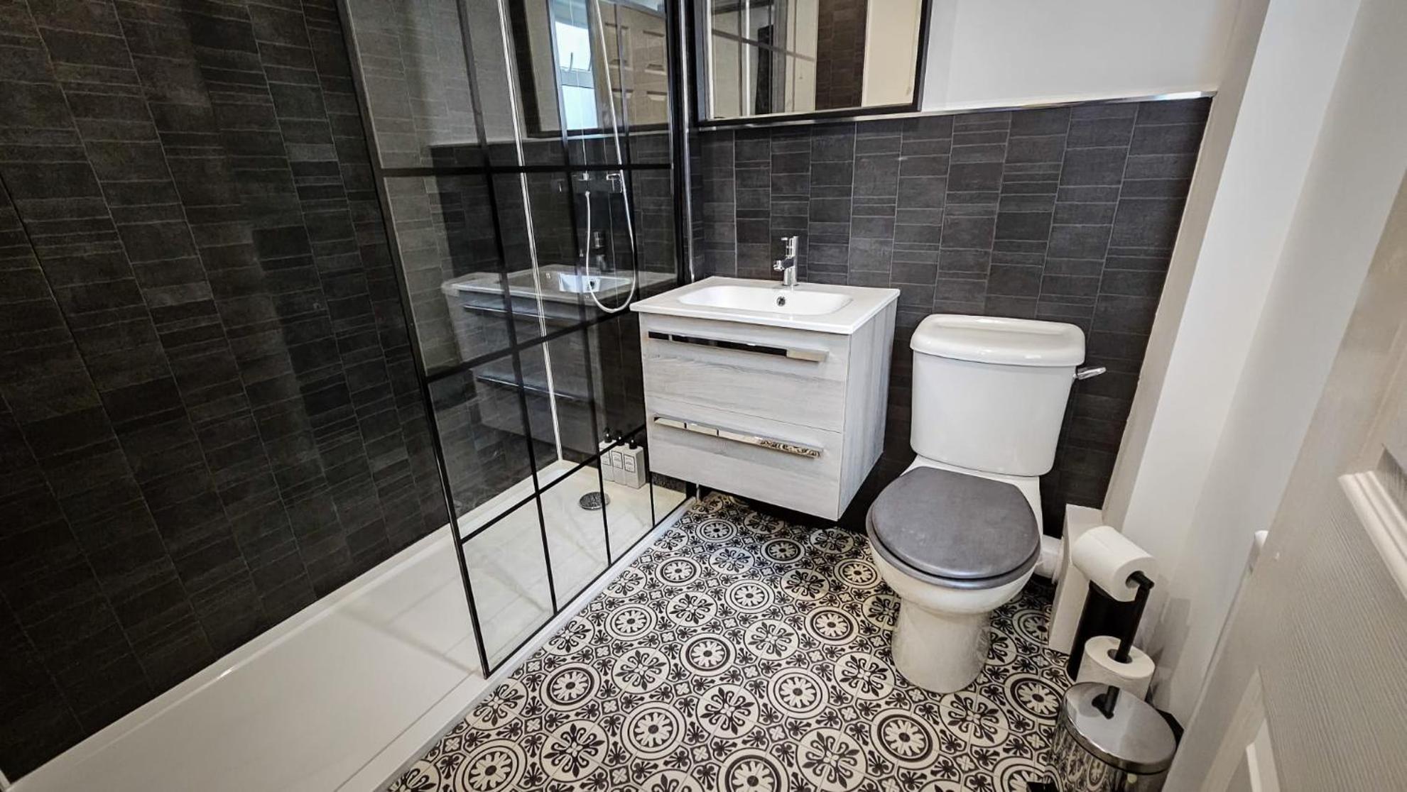 Modern City Centre Apartment Belfast Exterior foto